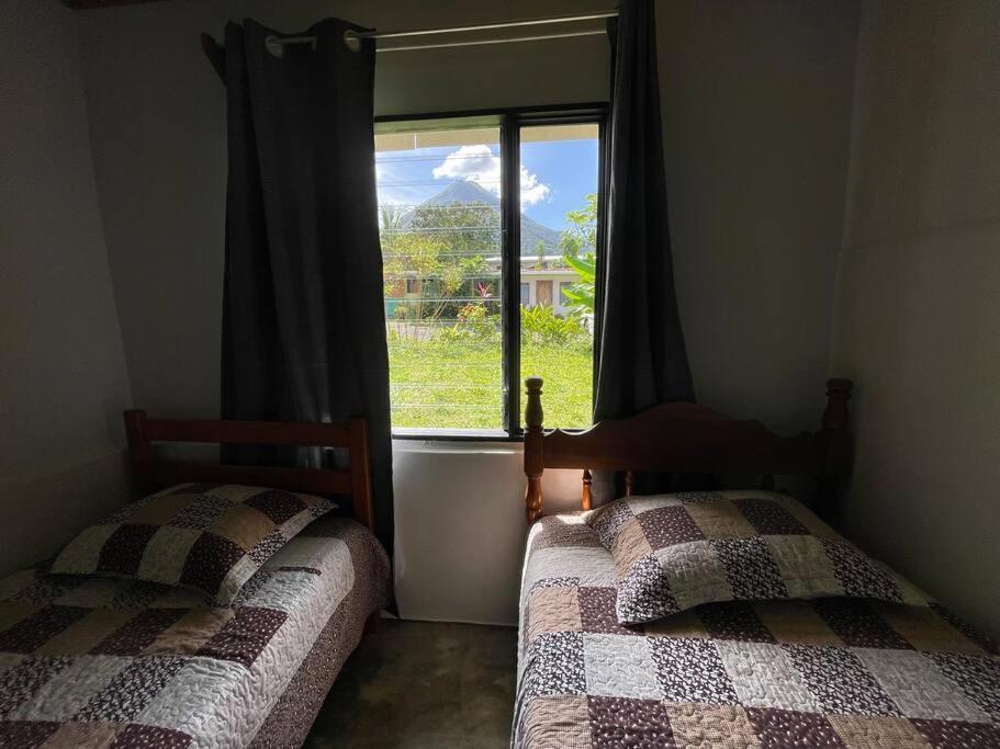 Large & Confortable Family House La Fortuna Kültér fotó
